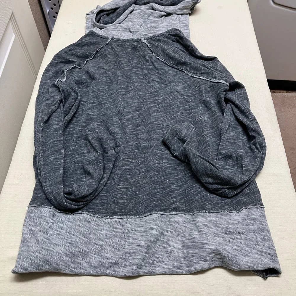 Free People Beach M/L charcoal cocoon cowl neck pullover